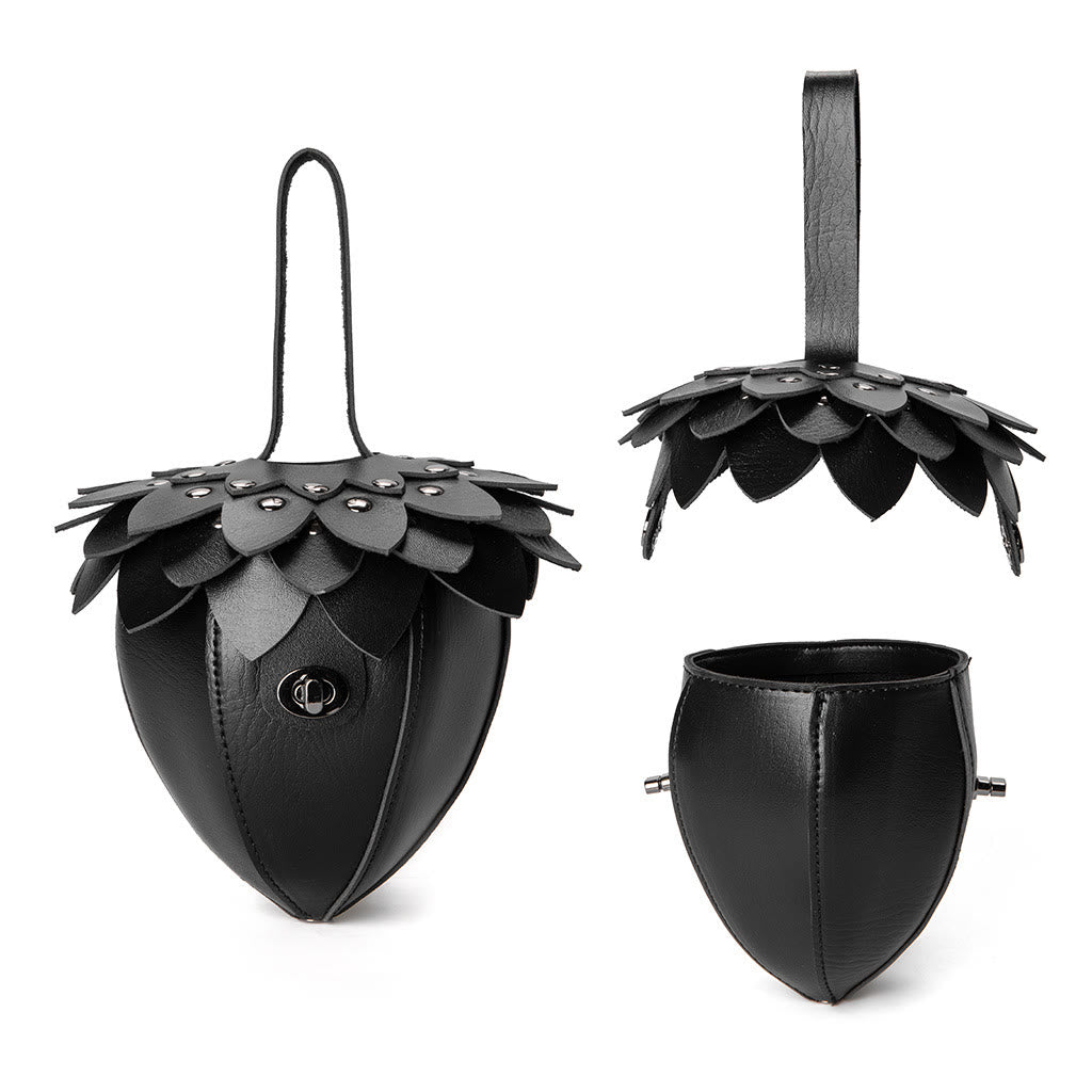 Women's Retro Pinecone-Shaped Personalized Purse Belt Bag